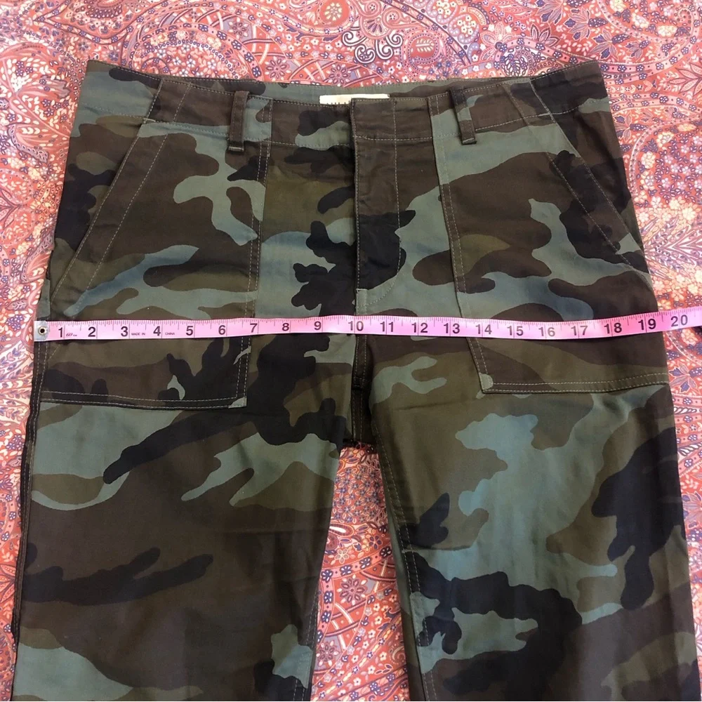 Nili Lotan Green Camouflage Straight Leg Pants - Picture 12 of 13